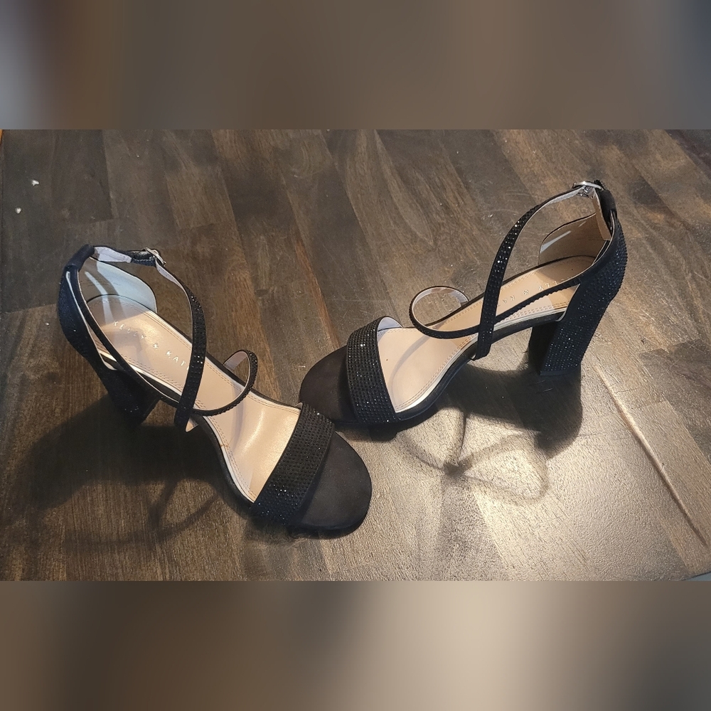 Kelly & Katie Black Women's Sandals - Picture 7 of 7